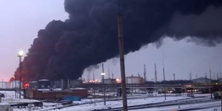 Пожар на нефтезаводе в Рязани, 13 марта 2024 года (Фото:ya62.ru)